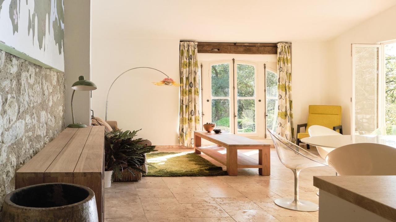 Chateau De Puissentut Bed & Breakfast Homps  Exterior foto